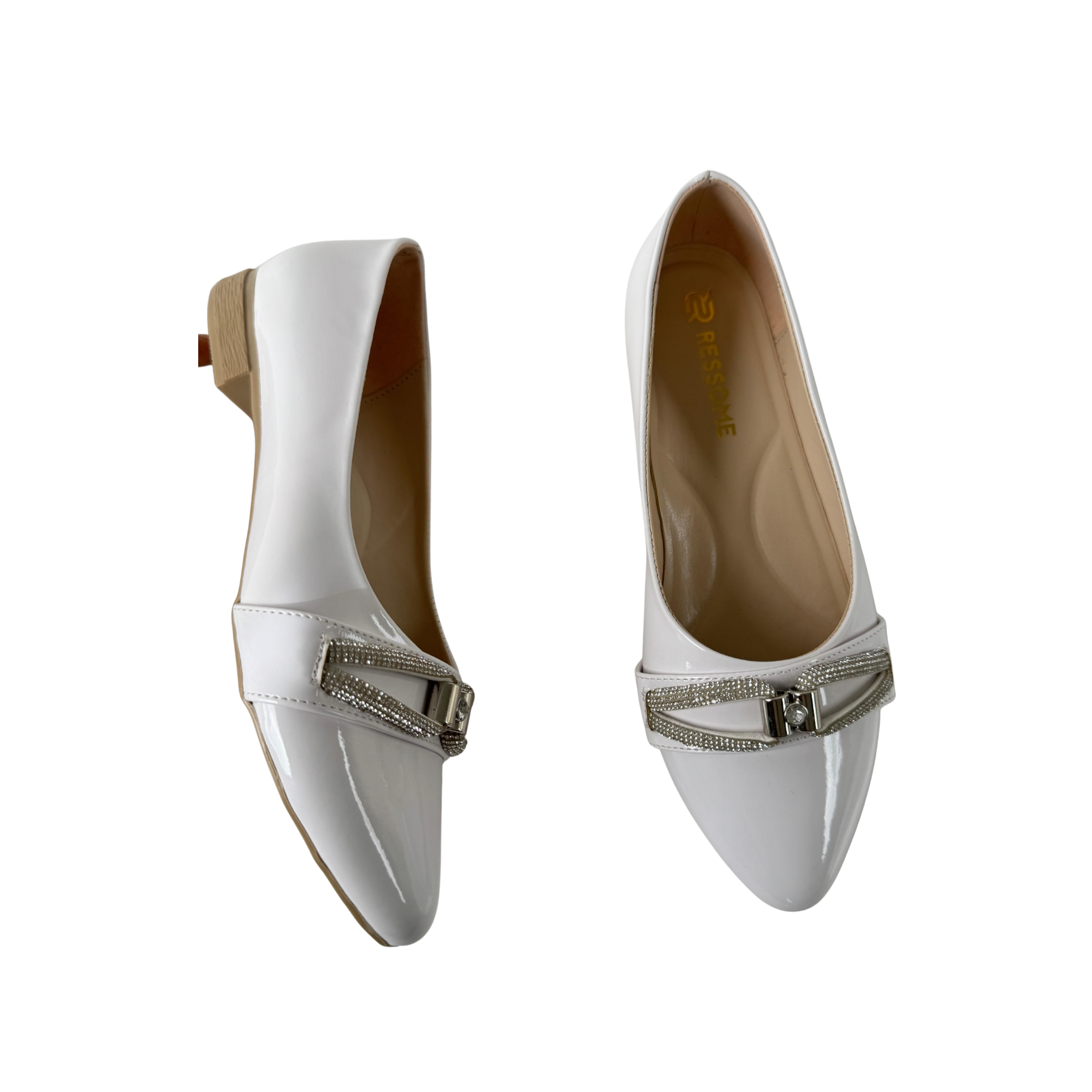 Diana Taşlı Beyaz Günlük Şık Otopedik Taban Babet