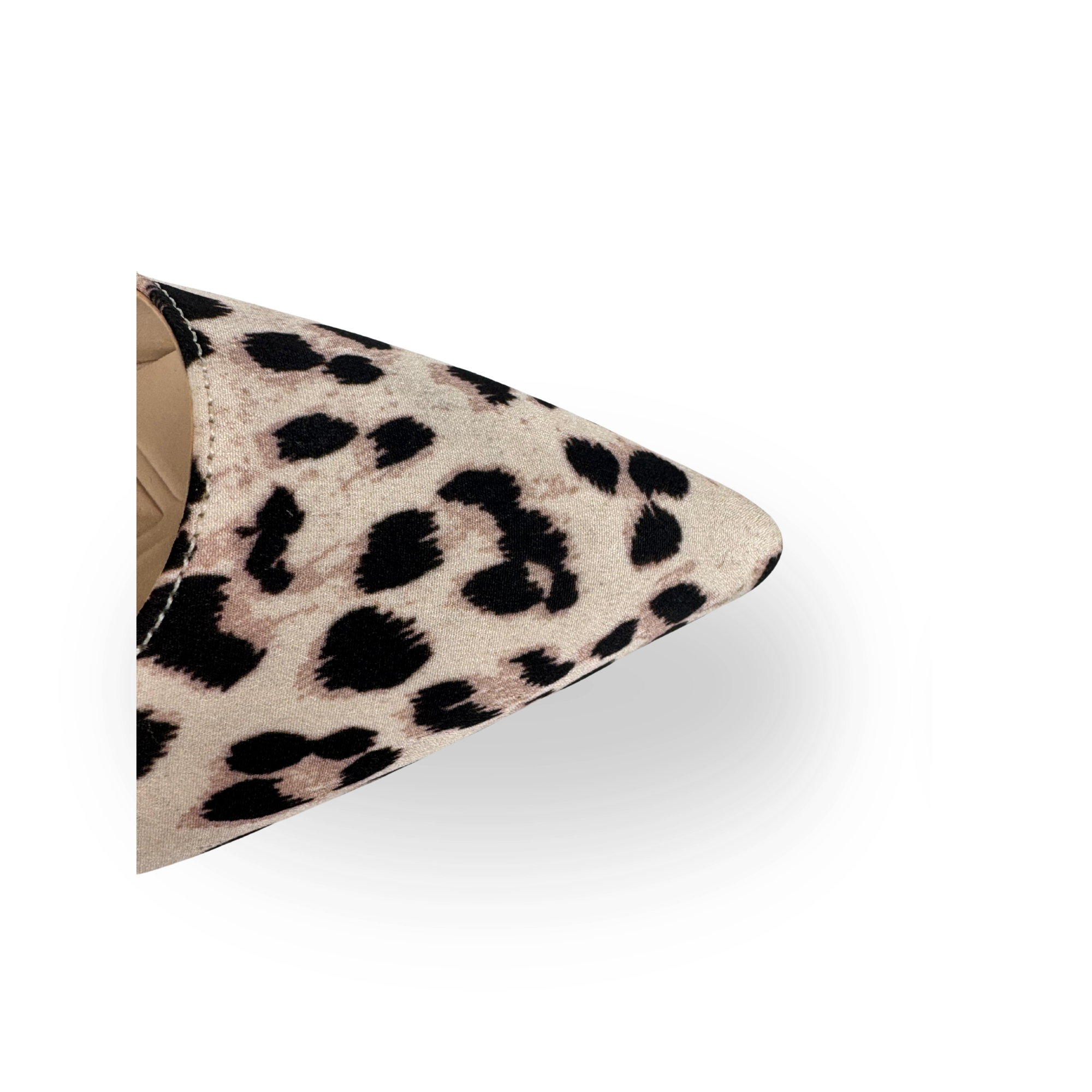 Verde Kadın Leopar Bej Deri 7 Cm Şampanya Topuk Arkası Açık Stiletto