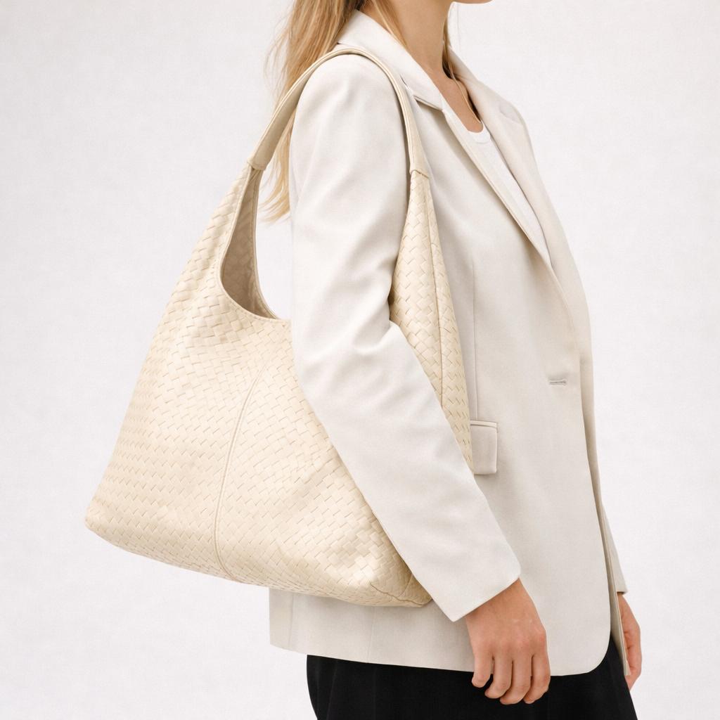 Oslo Kadın Krem Omuz Günlük Geniş Şık Çanta